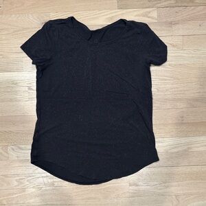 lululemon athletica Black Speckled Short Sleeve Tee